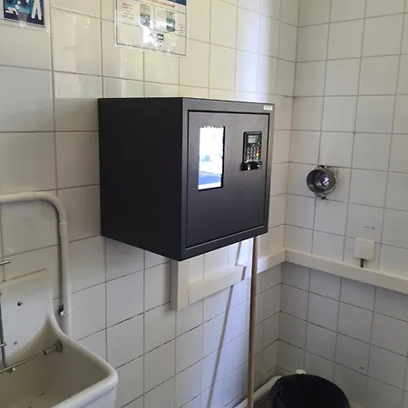 Studio Dans Residence Pour Location Courte Duree Et Etudiants Parking Gratuit Gieres Exterior photo
