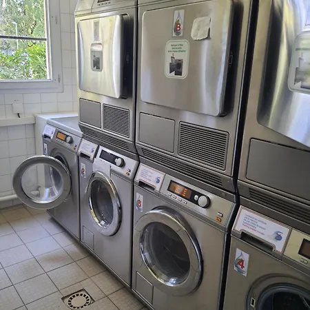 Studio Dans Residence Pour Location Courte Duree Et Etudiants Parking Gratuit Gieres Exterior photo